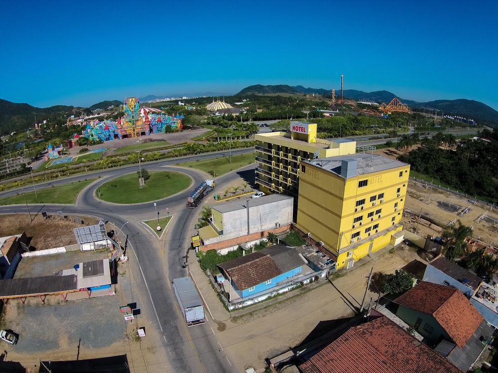 פנייה Hotel Mirante Do Parque מראה חיצוני תמונה